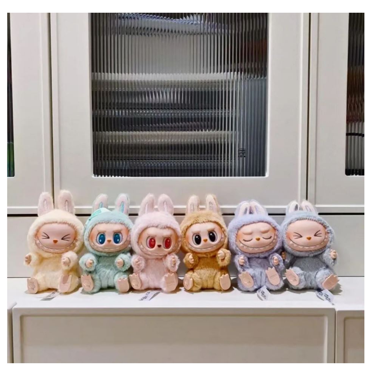 Miniatura 4 de Labubu Monsters Sorpresa Muñeco Llavero